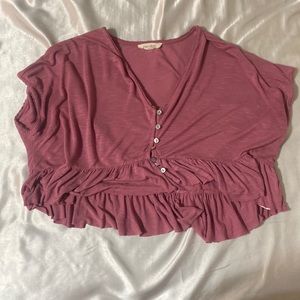 Pink cropped shirt